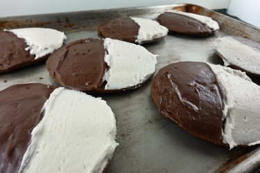 Hemstrought Half Moon Cookies